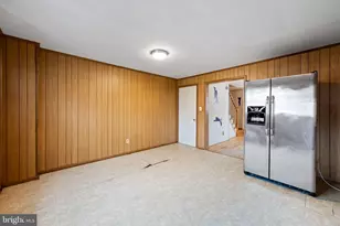 7849 Harold Rd, Baltimore, MD 21222 - Photo 9