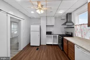 1258 Linden Ave, Halethorpe, MD 21227 - Photo 17