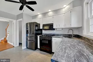 8122 Glen Gary Rd, Towson, MD 21286 - Photo 13