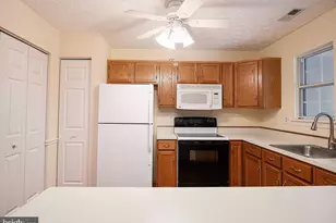 150 Jumpers Cir, Baltimore, MD 21236 - Photo 11