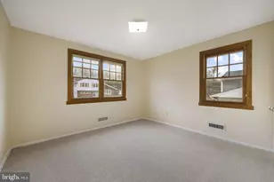 922 Beaverbank Cir, Towson, MD 21286 - Photo 23