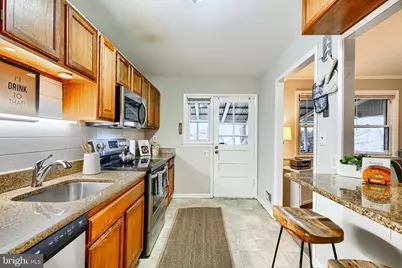 1102 Linkside Drive, Parkville, MD 21234 - Photo 5