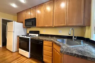 7028 Heathfield Rd, Baltimore, MD 21212 - Photo 9