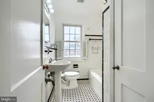 146 Dumbarton Rd, Baltimore, MD 21212 - Photo 29