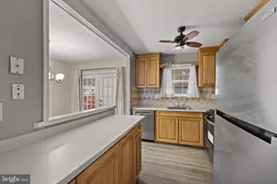 9652 Baron Pl, Baltimore, MD 21237 - Photo 13