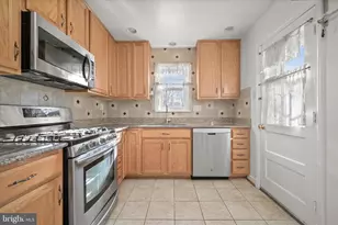 3637 Sussex Rd, Pikesville, MD 21207 - Photo 17