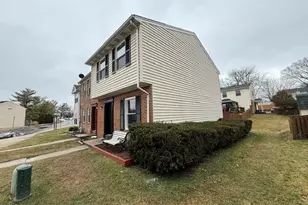 146 Marine Oaks Dr, Essex, MD 21221 - Photo 5