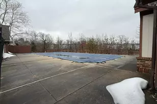 146 Marine Oaks Dr, Essex, MD 21221 - Photo 13