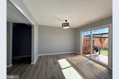 146 Marine Oaks Drive, Essex, MD 21221 - Photo 11