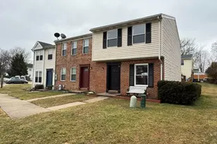 146 Marine Oaks Dr, Essex, MD 21221 - Photo 3