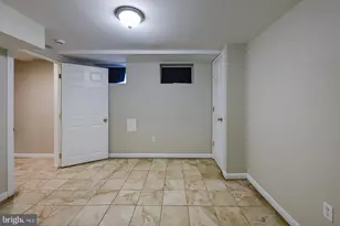 2926 Yorkway, Baltimore, MD 21222 - Photo 17