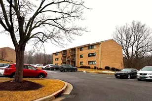 3 Summit Hill Ct, Baltimore, MD 21228 - Photo 3