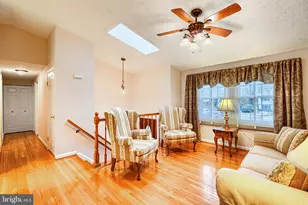 8908 Goldentree Ln, Essex, MD 21221 - Photo 5