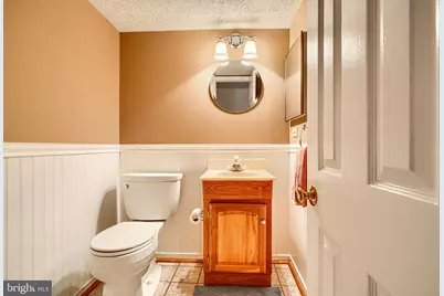 8908 Golden Tree Lane, Essex, MD 21221 - Photo 29