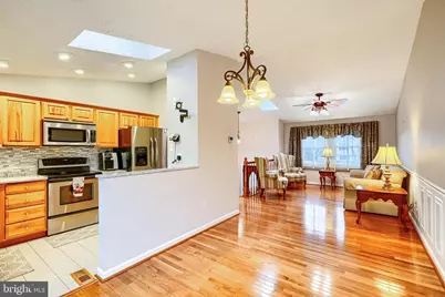 8908 Golden Tree Lane, Essex, MD 21221 - Photo 7