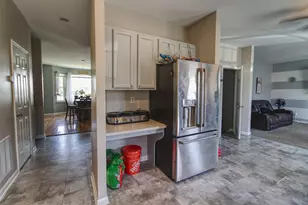 215 Seamaster Rd, Essex, MD 21221 - Photo 13