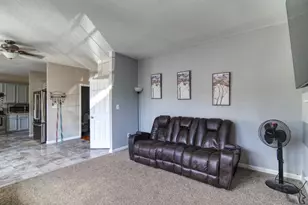 215 Seamaster Rd, Essex, MD 21221 - Photo 15