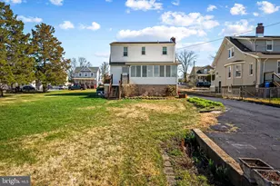 13 Elmont Ave, Baltimore, MD 21206 - Photo 33