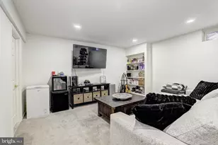 64 River Oaks Cir, Baltimore, MD 21208 - Photo 37