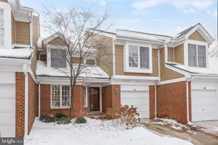 64 River Oaks Cir, Baltimore, MD 21208 - Photo 7