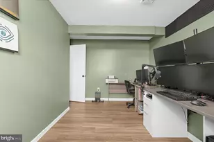 7 Honey Locust Ct, Essex, MD 21221 - Photo 35