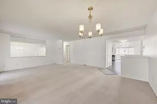 6903 Jones View Dr, Baltimore, MD 21209 - Photo 13