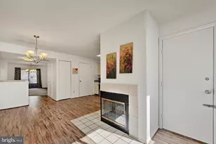 6903 Jones View Dr, Baltimore, MD 21209 - Photo 7