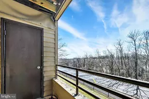 6903 Jones View Dr, Baltimore, MD 21209 - Photo 27