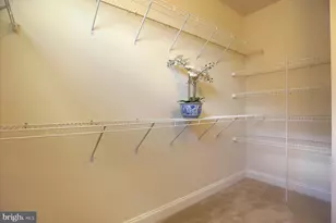 6910 Summit Cir, Towson, MD 21239 - Photo 27