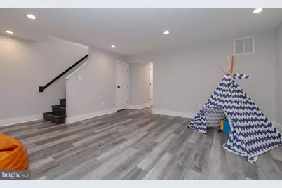 136 Dumbarton Road, Baltimore, MD 21212 - Photo 25