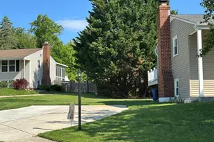 8618 Valleyfield Rd, Timonium, MD 21093 - Photo 3