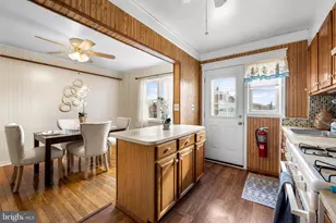 2811 Moorgate Rd, Baltimore, MD 21222 - Photo 9