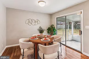 7 Cedar Bluff Ct, Baltimore, MD 21228 - Photo 15