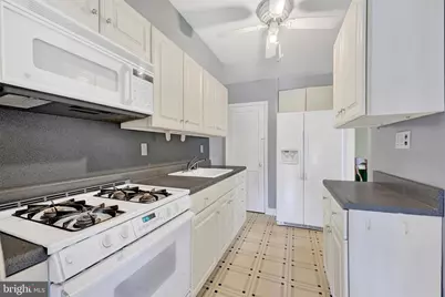 1100 N Marlyn Avenue, Baltimore, MD 21221 - Photo 11