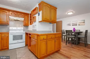 38 Towns Ct, Baltimore, MD 21237 - Photo 7