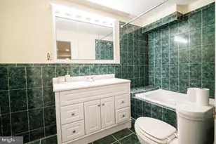 1215 Elm Ridge Ave, Baltimore, MD 21229 - Photo 37