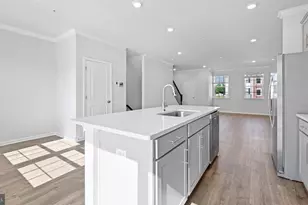 24 Merion Ave, Rosedale, MD 21237 - Photo 9