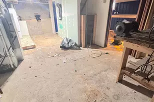 310 Pinewood Rd, Baltimore, MD 21222 - Photo 25