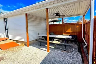 310 Pinewood Rd, Baltimore, MD 21222 - Photo 7