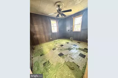 310 Pinewood Road, Baltimore, MD 21222 - Photo 17