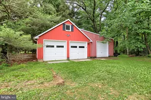 9 Quail Wood Ct, Parkton, MD 21120 - Photo 3
