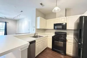 5004 Stone Shop Cir, Owings Mills, MD 21117 - Photo 5