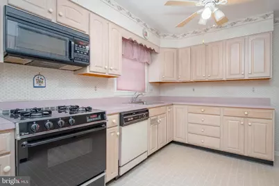 1324 Chapel Hill Drive, Baltimore, MD 21237 - Photo 7