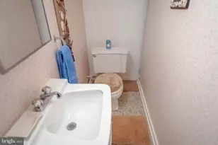 1324 Chapel Hill Dr, Baltimore, MD 21237 - Photo 17