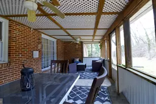 238 Elizabeth Ave, Baltimore, MD 21227 - Photo 7