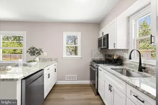 2651 W Park Dr, Gwynn Oak, MD 21207 - Photo 13