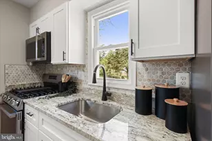 2651 W Park Dr, Gwynn Oak, MD 21207 - Photo 15