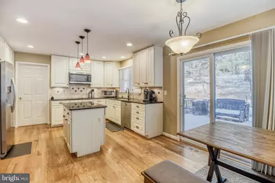 3922 Esgarth Way, Owings Mills, MD 21117 - Photo 11