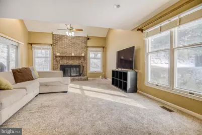 3922 Esgarth Way, Owings Mills, MD 21117 - Photo 5