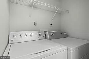 4323 Annapolis Rd, Baltimore, MD 21227 - Photo 23